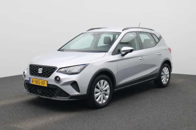 SEAT Arona (2022) thumbnail 1