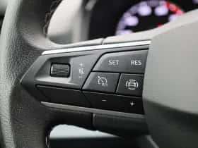 SEAT Arona (2022) thumbnail 17