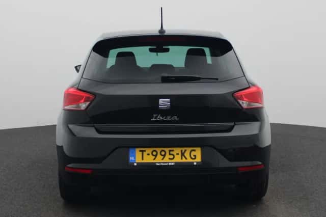 SEAT Ibiza (2023) thumbnail 5