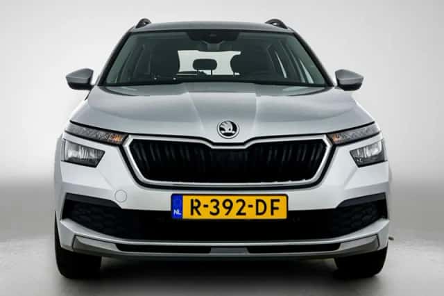 Škoda Kamiq (2021) thumbnail 5