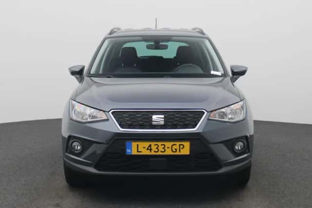 SEAT Arona (2021) thumbnail 3