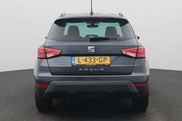 SEAT Arona (2021) thumbnail 5