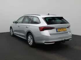 Škoda Octavia (2024) thumbnail 2
