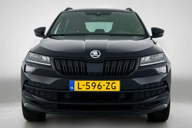Škoda Karoq (2021) thumbnail 5