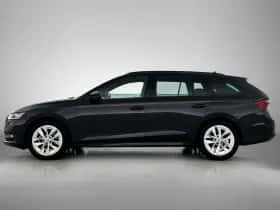 Škoda Octavia (2022) thumbnail 2