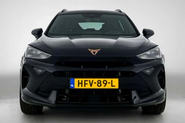 CUPRA Formentor (2024) thumbnail 5