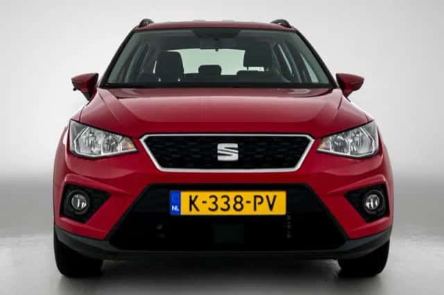 SEAT Arona (2021) thumbnail 5