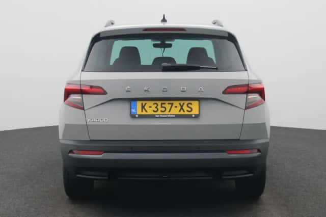 Škoda Karoq (2021) thumbnail 5