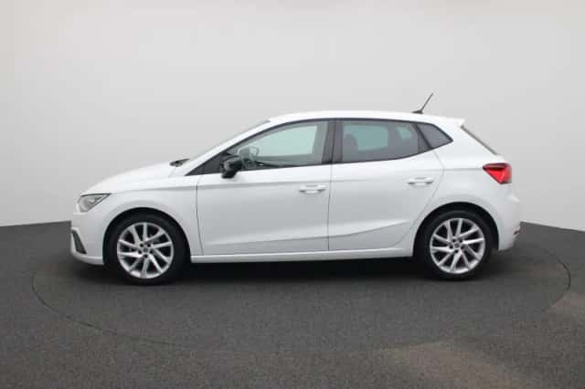 SEAT Ibiza (2023) thumbnail 4