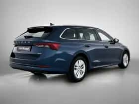 Škoda Octavia (2021) thumbnail 4