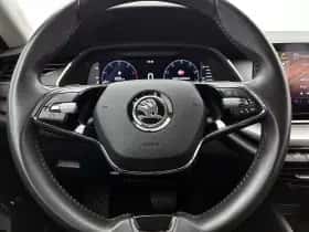 Škoda Octavia (2023) thumbnail 36