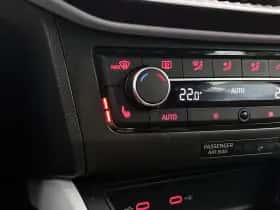 SEAT Arona (2023) thumbnail 8