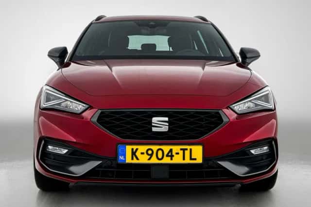 SEAT Leon (2020) thumbnail 5