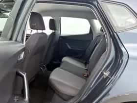 SEAT Arona (2023) thumbnail 26