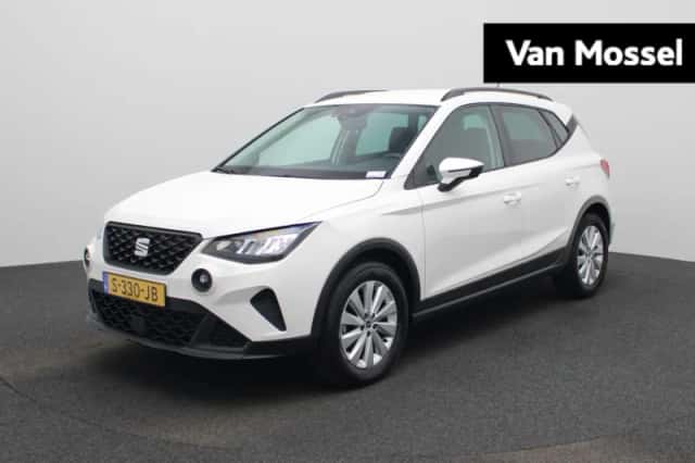 SEAT Arona (2023) thumbnail 1