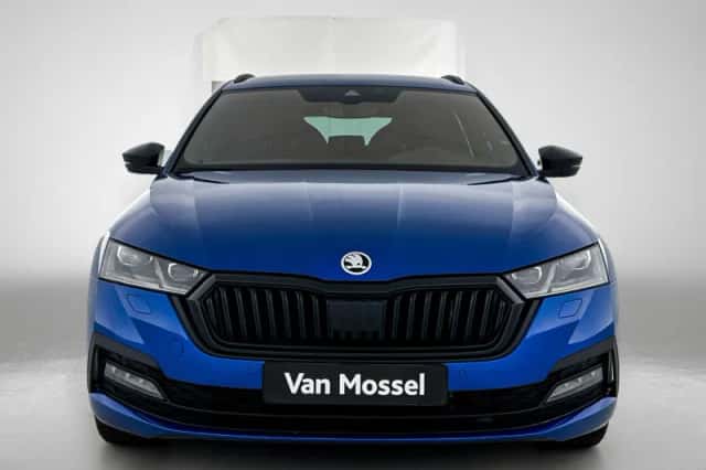 Škoda Octavia (2022) thumbnail 5