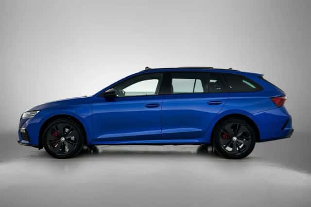 Škoda Octavia (2021) thumbnail 2