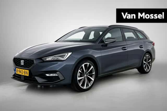 SEAT Leon (2022) thumbnail 1