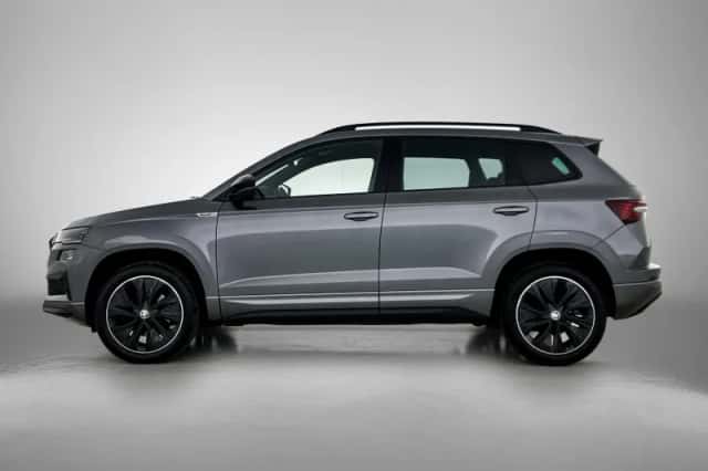 Škoda Karoq (2023) thumbnail 2