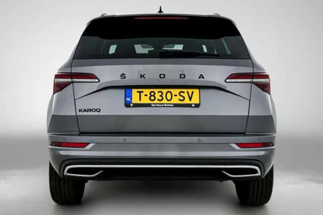 Škoda Karoq (2023) thumbnail 3