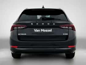 Škoda Octavia (2021) thumbnail 6