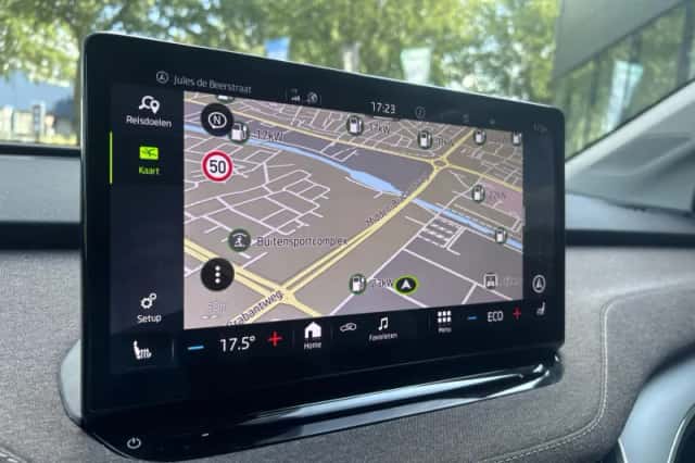 Škoda Enyaq (2021) thumbnail 5