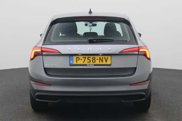 Škoda Scala (2022) thumbnail 5
