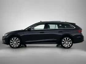Škoda Octavia (2021) thumbnail 2
