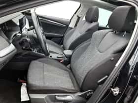 Škoda Octavia (2021) thumbnail 45