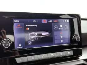 SEAT Leon (2022) thumbnail 16