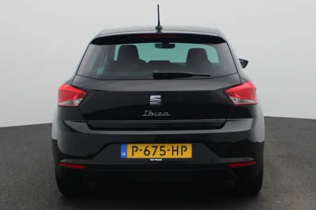 SEAT Ibiza (2022) thumbnail 5