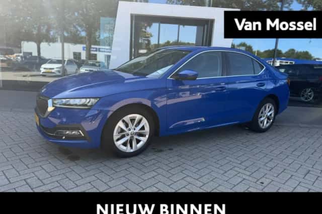 Škoda Octavia (2021) thumbnail 1