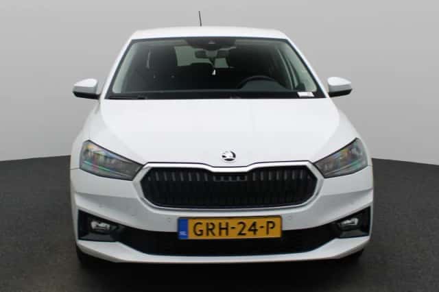 Škoda Fabia (2024) thumbnail 3