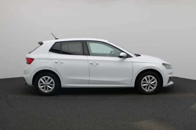 Škoda Fabia (2024) thumbnail 6