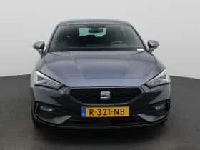 SEAT Leon (2022) thumbnail 3