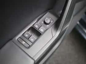 SEAT Leon (2022) thumbnail 26