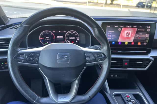 SEAT Leon (2021) thumbnail 5