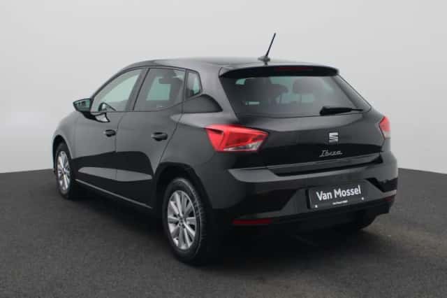 SEAT Ibiza (2023) thumbnail 2