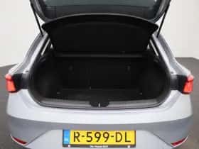 SEAT Leon (2022) thumbnail 10