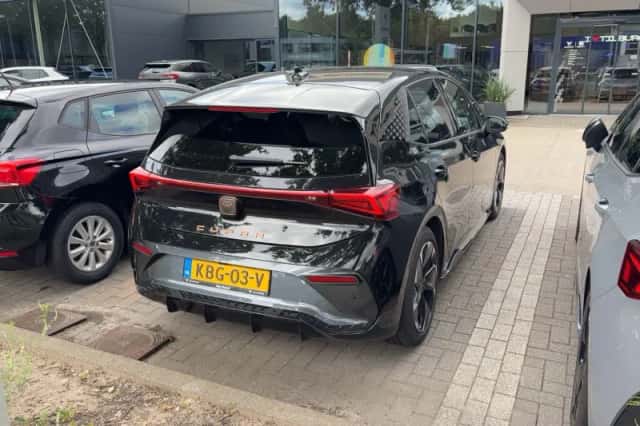 CUPRA Born (2026) thumbnail 4
