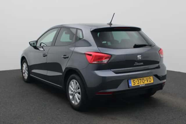 SEAT Ibiza (2023) thumbnail 2