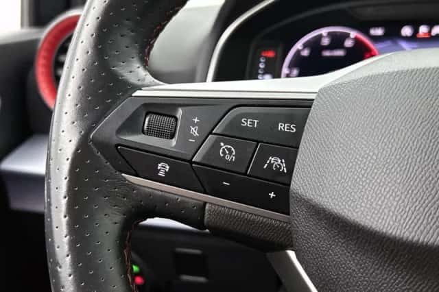SEAT Arona (2022) thumbnail 6