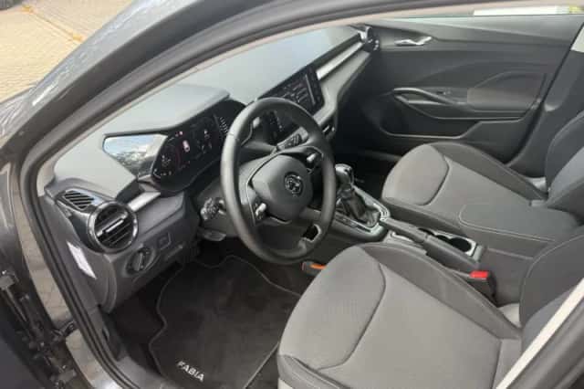 Škoda Fabia (2025) thumbnail 4