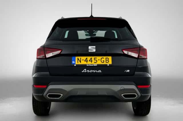 SEAT Arona (2021) thumbnail 3