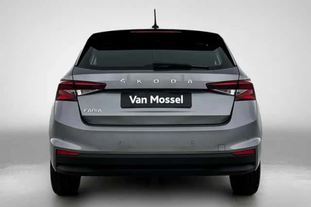Škoda Fabia (2023) thumbnail 3