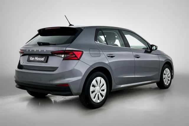 Škoda Fabia (2023) thumbnail 4