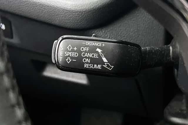 Škoda Octavia (2022) thumbnail 6