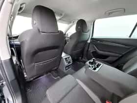 Škoda Octavia (2021) thumbnail 14