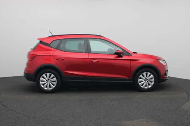SEAT Arona (2021) thumbnail 6