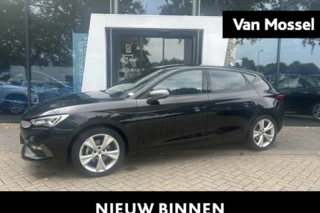SEAT Leon (2021) thumbnail 1